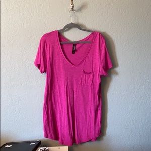 Hot pink torrid premium T-shirt size 1 V-neck